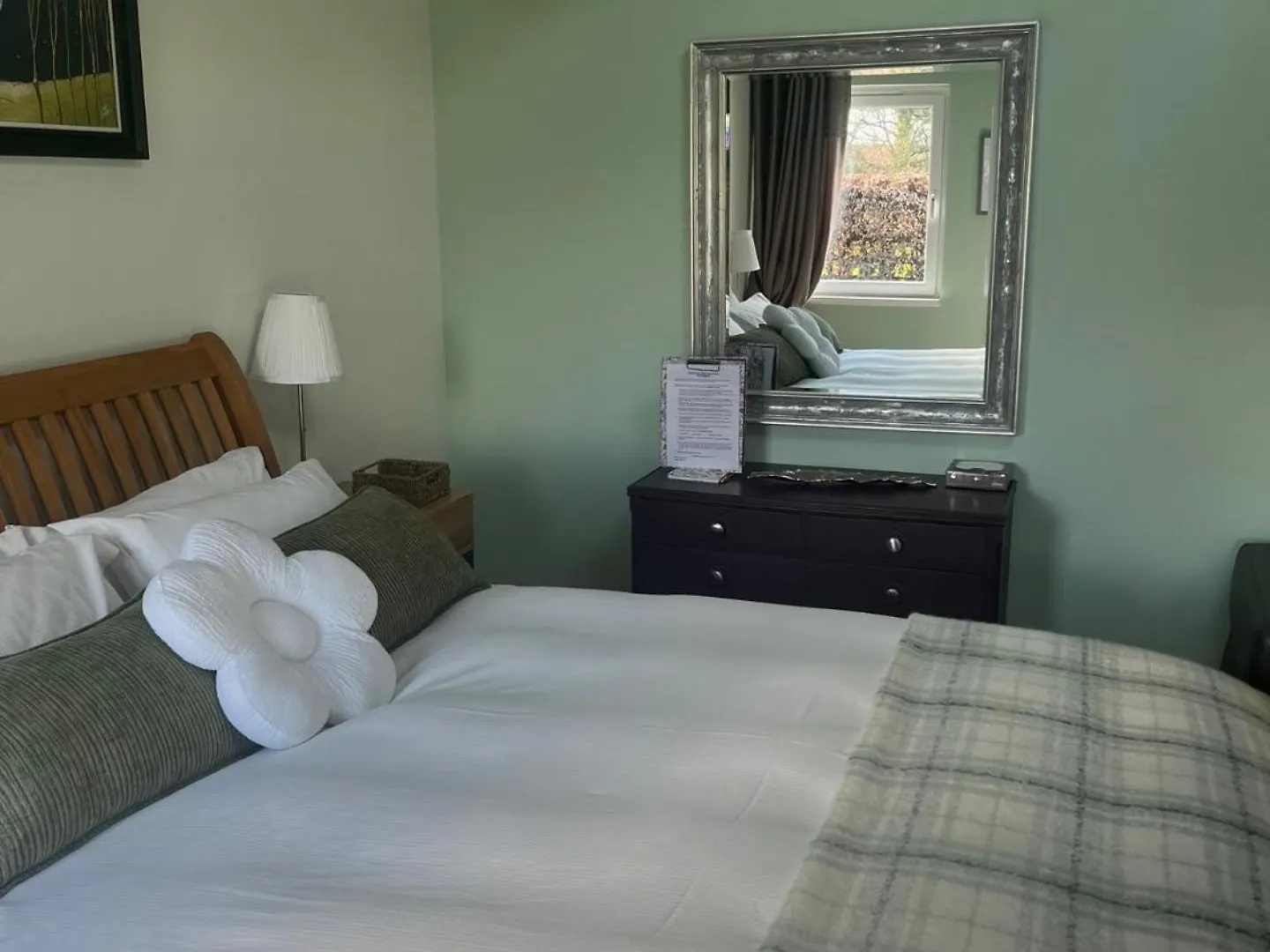 The Snuggery Broadclyst Apartment Exeter